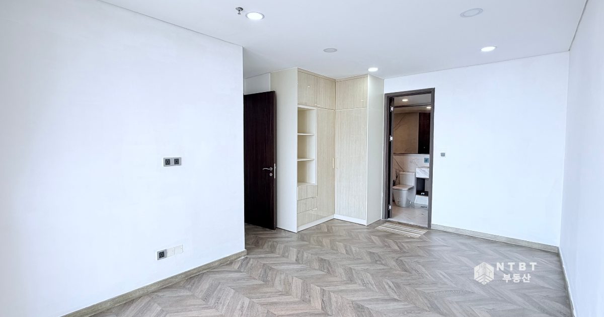 Cho Thuê Căn Hộ 3 Phòng Ngủ Full Nội Thất The Peak Midtown – Phú Mỹ Hưng – ảnh 6