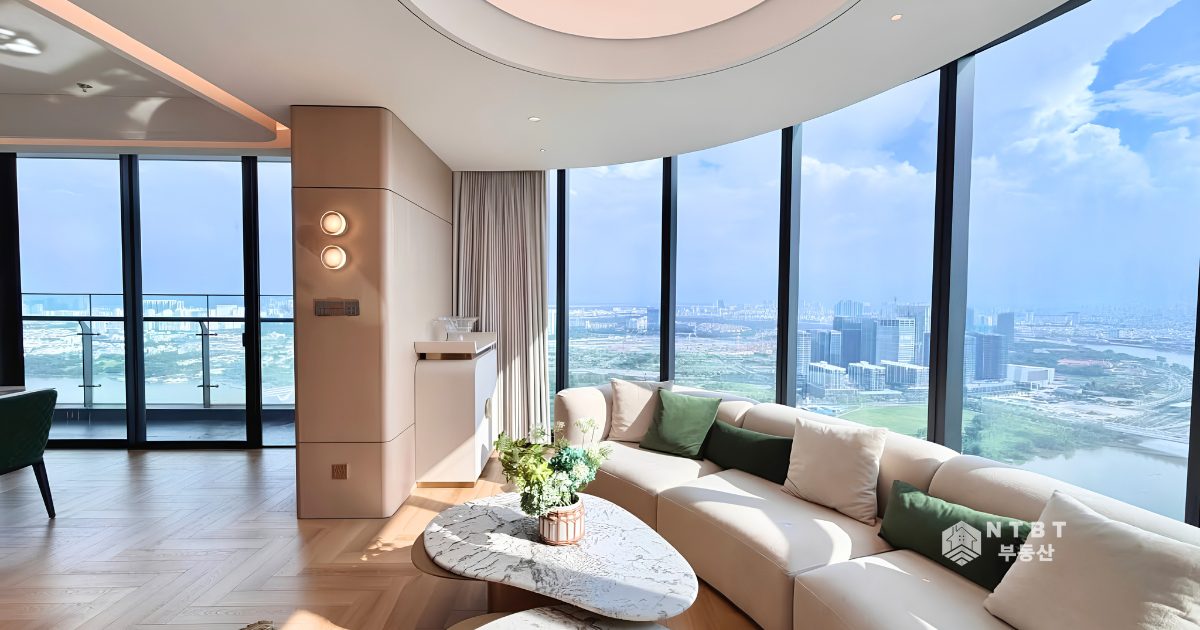 Cho Thuê Căn Hộ 3 phòng ngủ Vòng Cung Vinhomes Golden River View Sông – ảnh 2