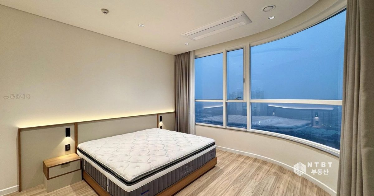 Cho Thuê Căn Hộ 4 Phòng Ngủ Cao Cấp Zeit River Thủ Thiêm – Nội Thất Mới, View Thoáng – ảnh 5